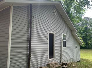 1114 Clark Dr, Laurel, MS 39440
