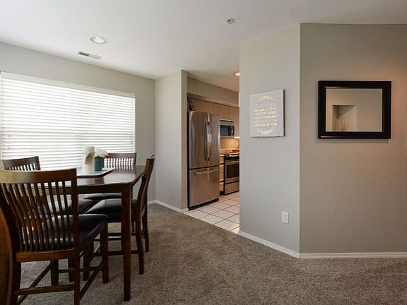 5th image of 351 S Wildwood Dr APT 10-1