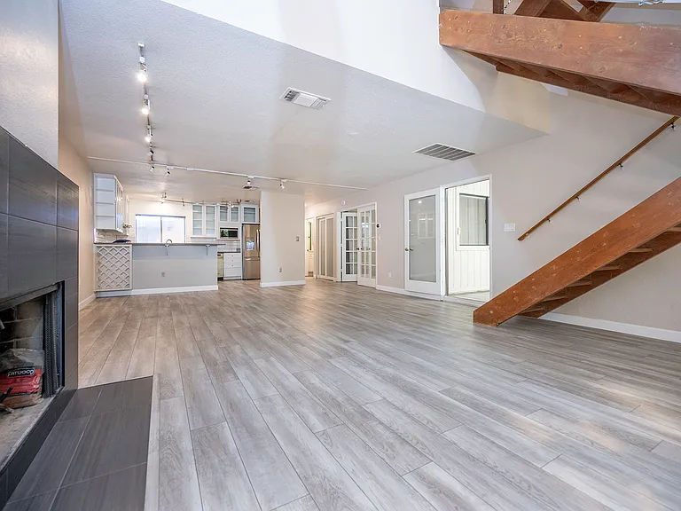 200 P St #D34 — Photo 15