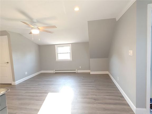 5th image of 1055 Sherman Dr Floor 2