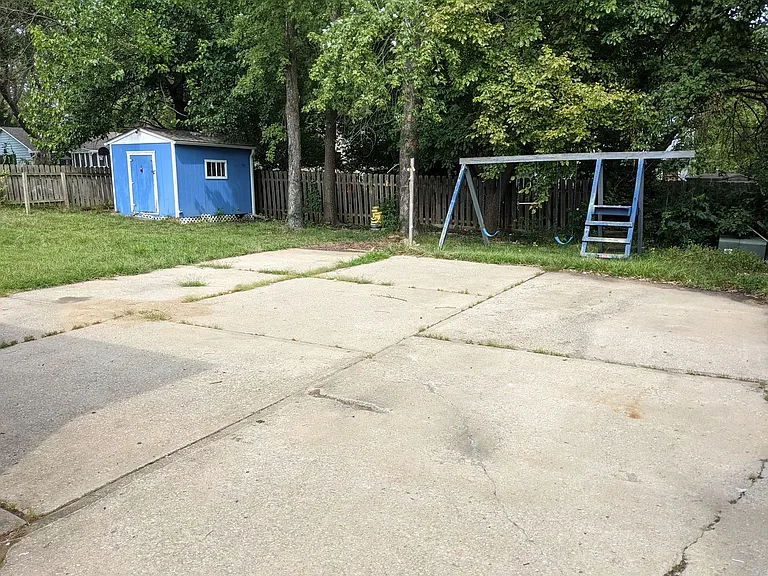 11800 E 78th Pl — Photo 24