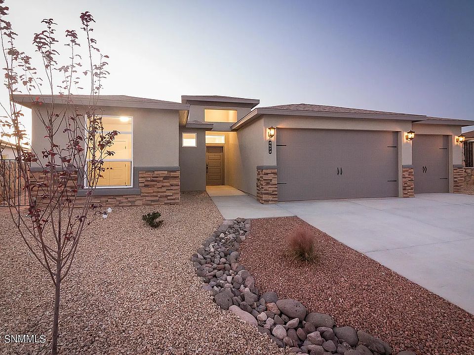 1st image of 4573 Mesa Corta Dr