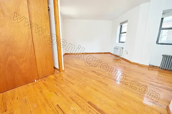 Rented by Genik Group Corp | media 12