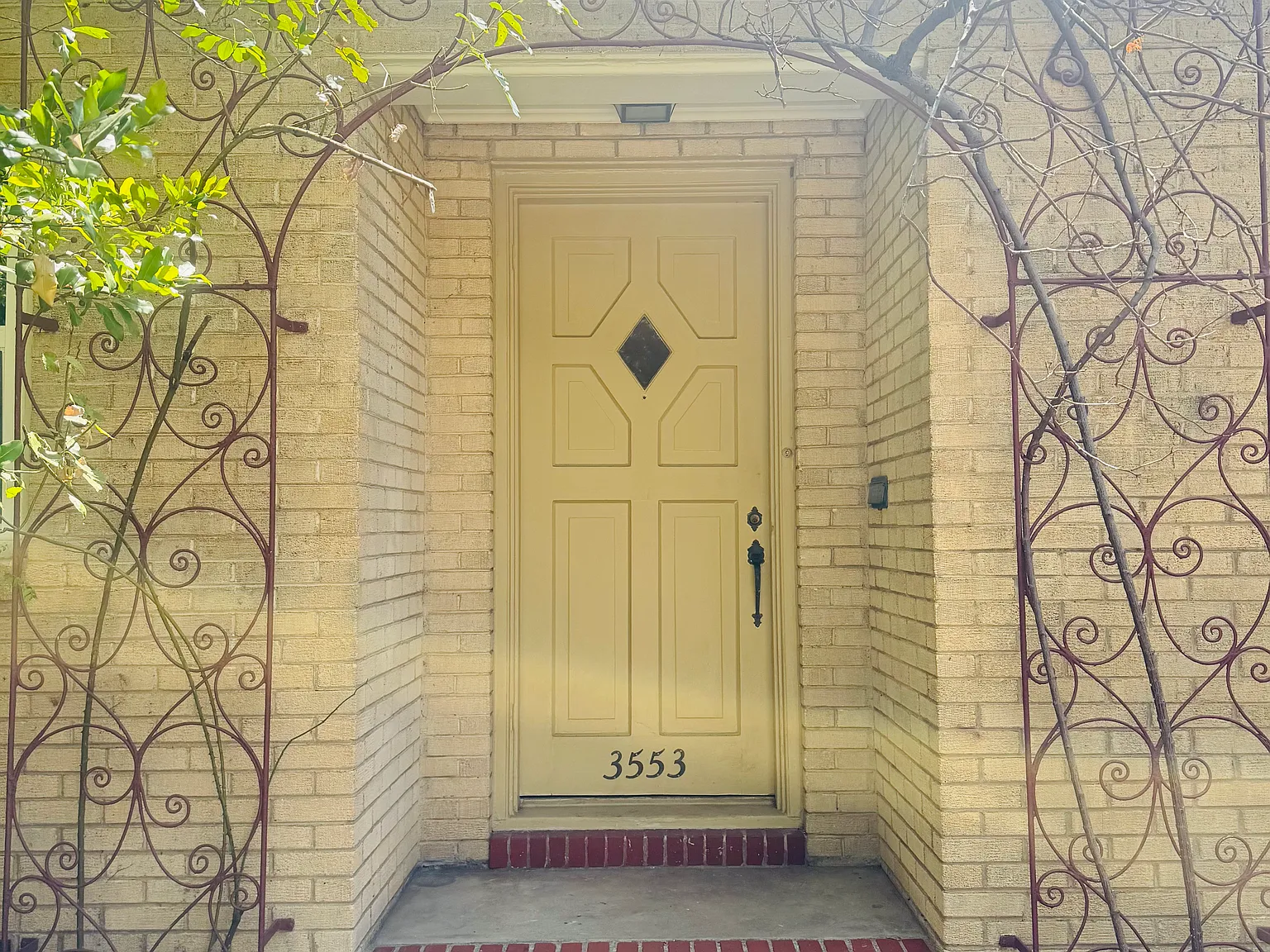 1 bed, 780 sqft, $1,450 — Photo 2