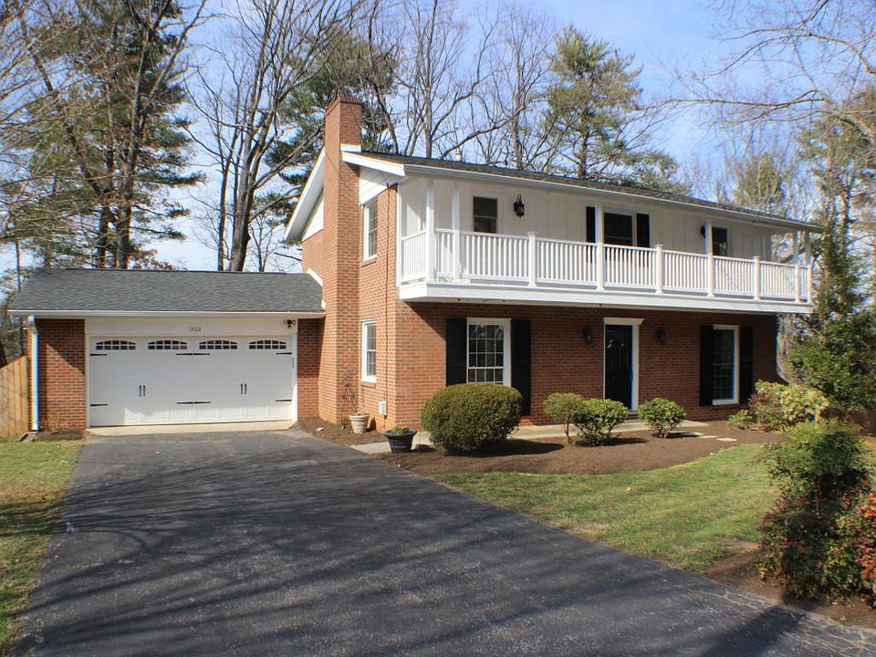 1st image of 1802 Pelham Dr