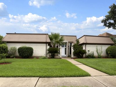 7703 Flax Dr, Houston, TX, 77071