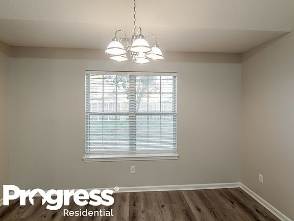 5th image of 7338 Lee Ann Dr