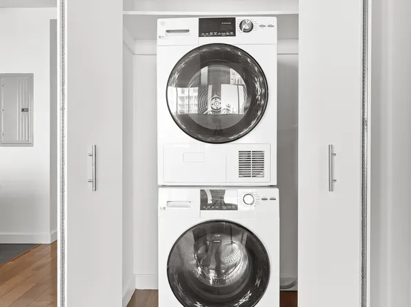 80 Dekalb Avenue image 4 of 19