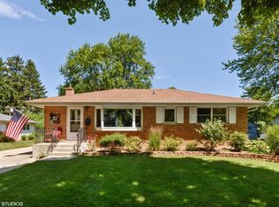 164 Ashland Ave, Des Plaines, IL 60016