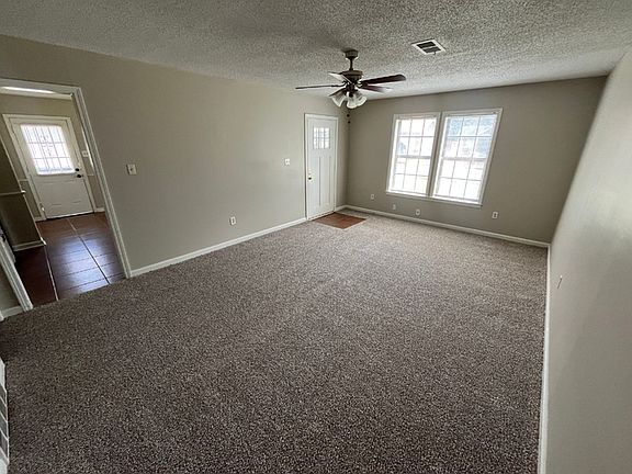4th image of 4534 Villagreen Dr