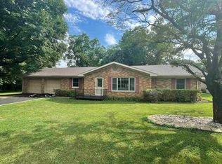 105 Thompson Ln, Owensville, IN 47665