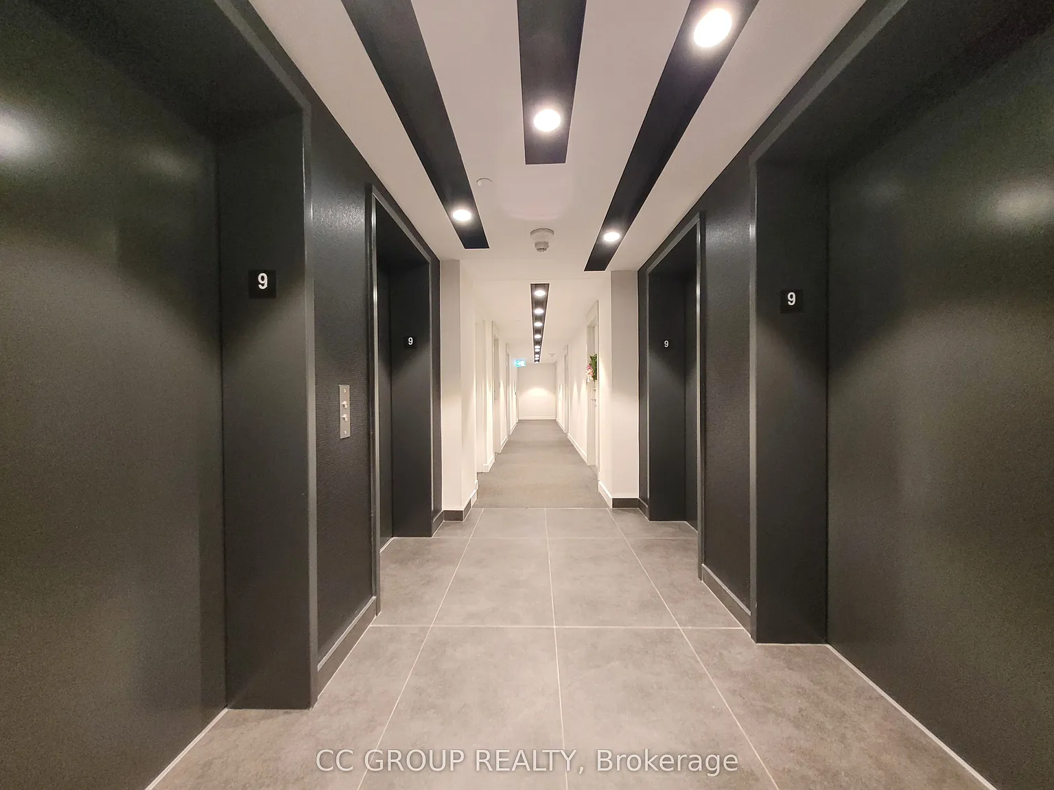 1 bed, $2,300 — Photo 4