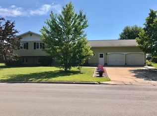 412 4th Ave NE, Baudette, MN 56623