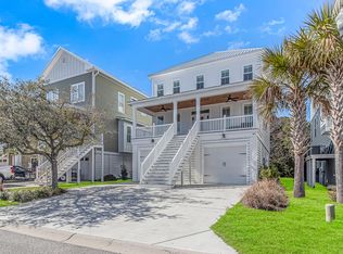 89 Enclave Pl, Pawleys Island, SC 29585
