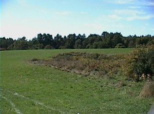 6 Gray Rd, Cumberland Center, ME 04021