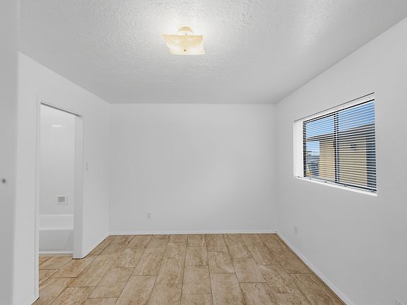 3rd image of 3400 Wellesley Dr NE APT B