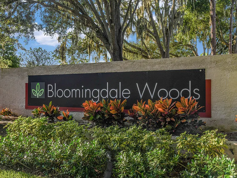Bloomingdale Woods Apartments — Photo 1