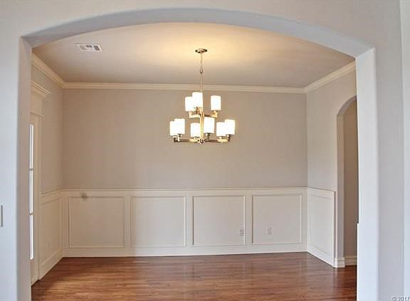 Formal Dining Room with Butlers Pantry