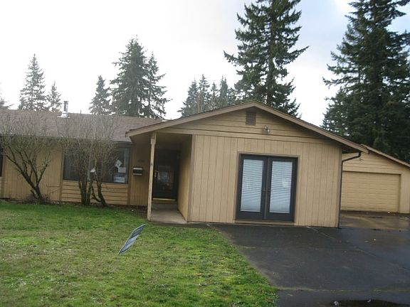 2nd image of 11016 125th Street Ct E