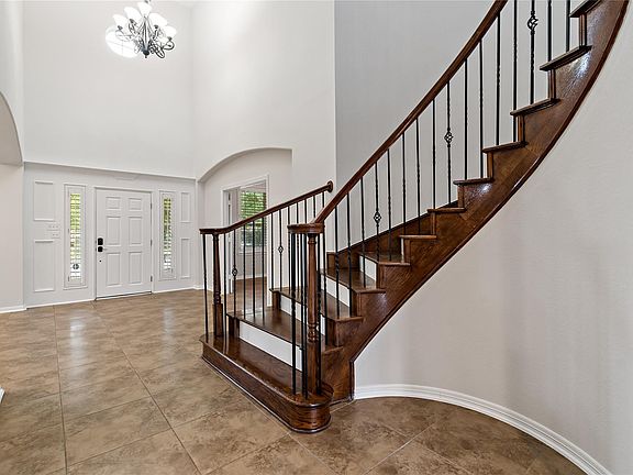 3rd image of 8835 Stowe Creek Ln