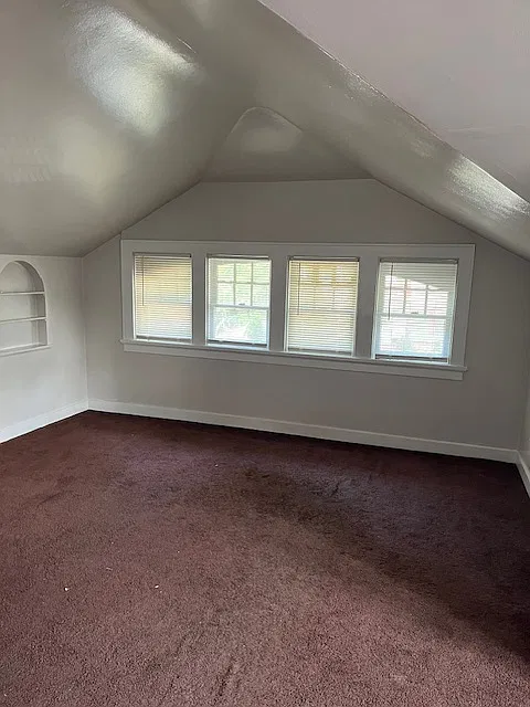 2 bed, 1000 sqft, $925 — Photo 4