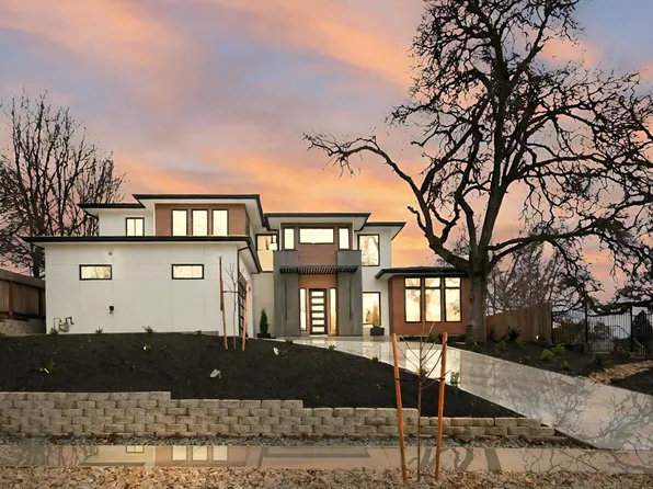 450 Diamond Oaks Rd, Roseville, CA 95678