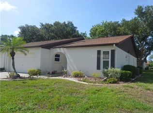 618 Foxwood Blvd, Englewood, FL 34223