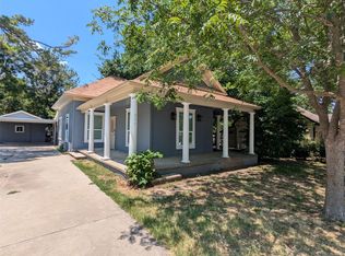 207 N Brazos St, Weatherford, TX 76086