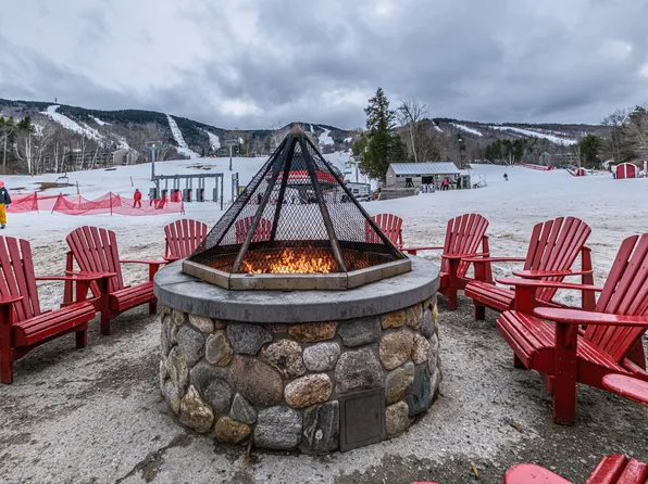 276 Skiway Road #1B, Newry, ME 04261