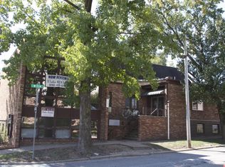 301 W Elm St, Carbondale, IL 62901