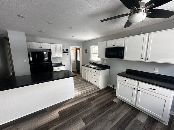 3rd image of 673 Tallkron Dr
