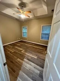 3423 Landmark Dr — Photo 8