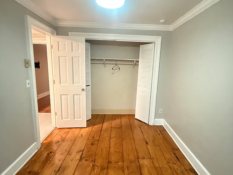 321 Washington Ave #2 — Photo 8