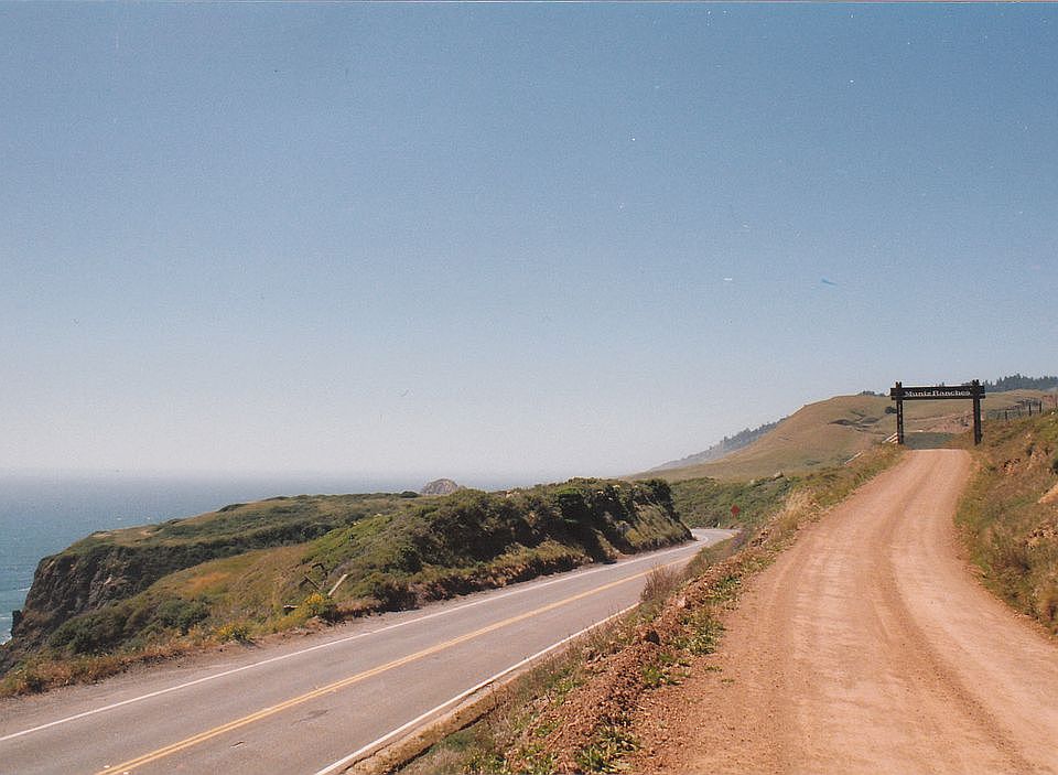 2nd image of 1700 Muniz Ranch Rd