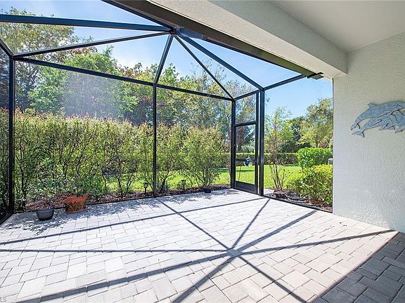 2nd image of 2409 Ariane DR