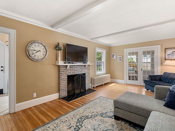 5th image of 9 Park Ln