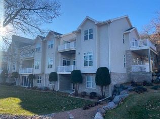 W11523 Island View Ct, Lodi, WI 53555