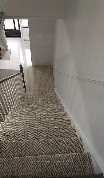 118 Sexton Cres — Photo 3
