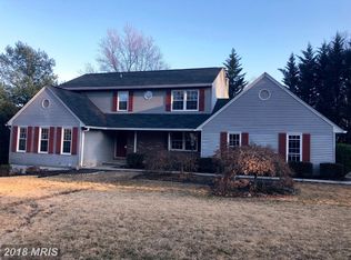 7 Gray Squirrel Ct, Lutherville Timonium, MD 21093