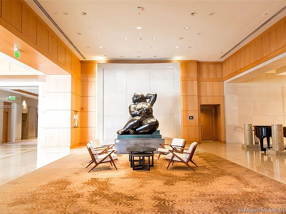 4th image of 1435 Brickell Ave #3110