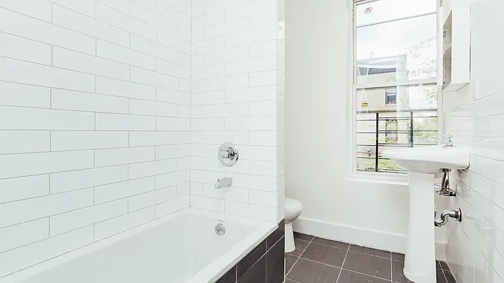 Rented by Nooklyn NYC LLC | media 16