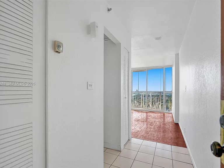 7601 E Treasure Dr #2205 — Photo 2