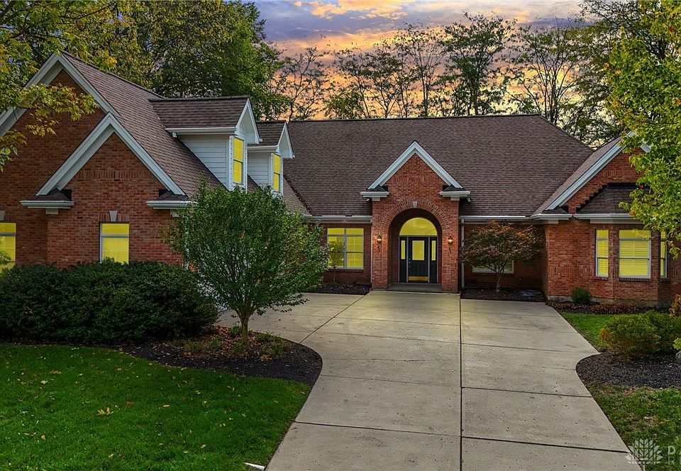 1st image of 376 Yankee Trace Dr