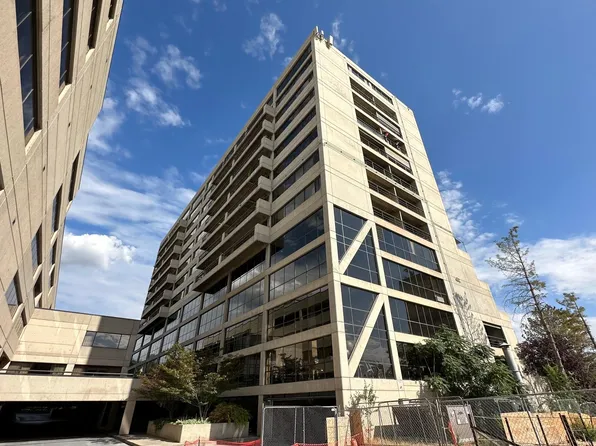 560 E South Temple St APT 401, Salt Lake City, UT 84102