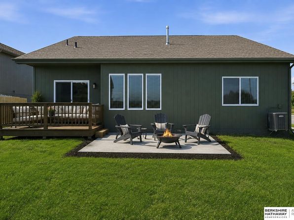 21214 Polk St, Elkhorn, NE 68022 view 2