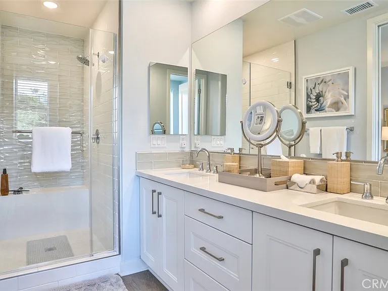 3319 Doheny Way — Photo 34