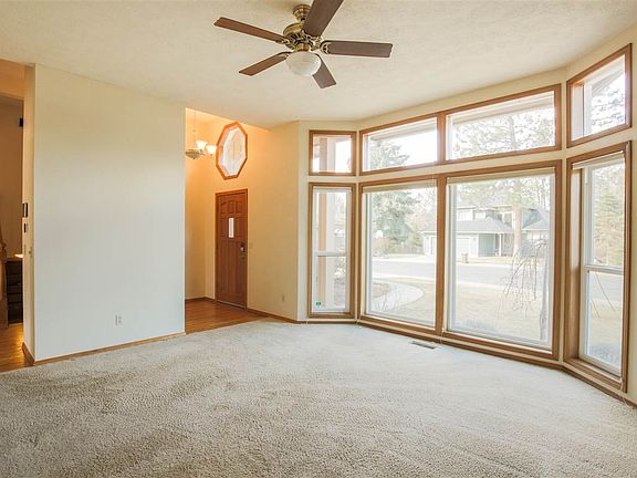 3rd image of 4125 S Tricia Ct