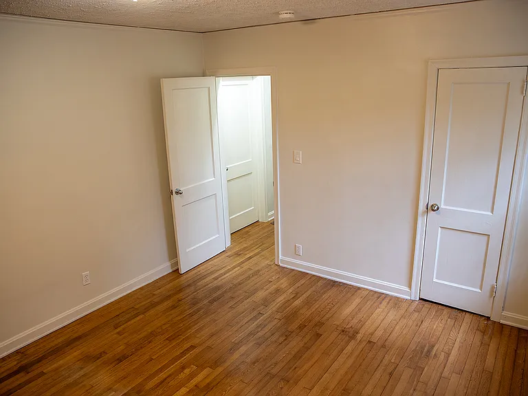 1585 N Columbia Pl — Photo 21