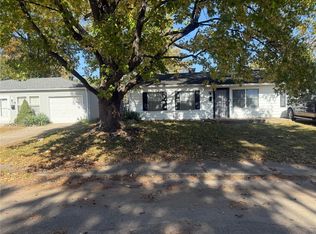 1123 Saint Bartholomew Dr, Cahokia, IL 62206