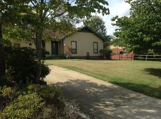6009 Dahlgren Ave, Fayetteville, NC 28314